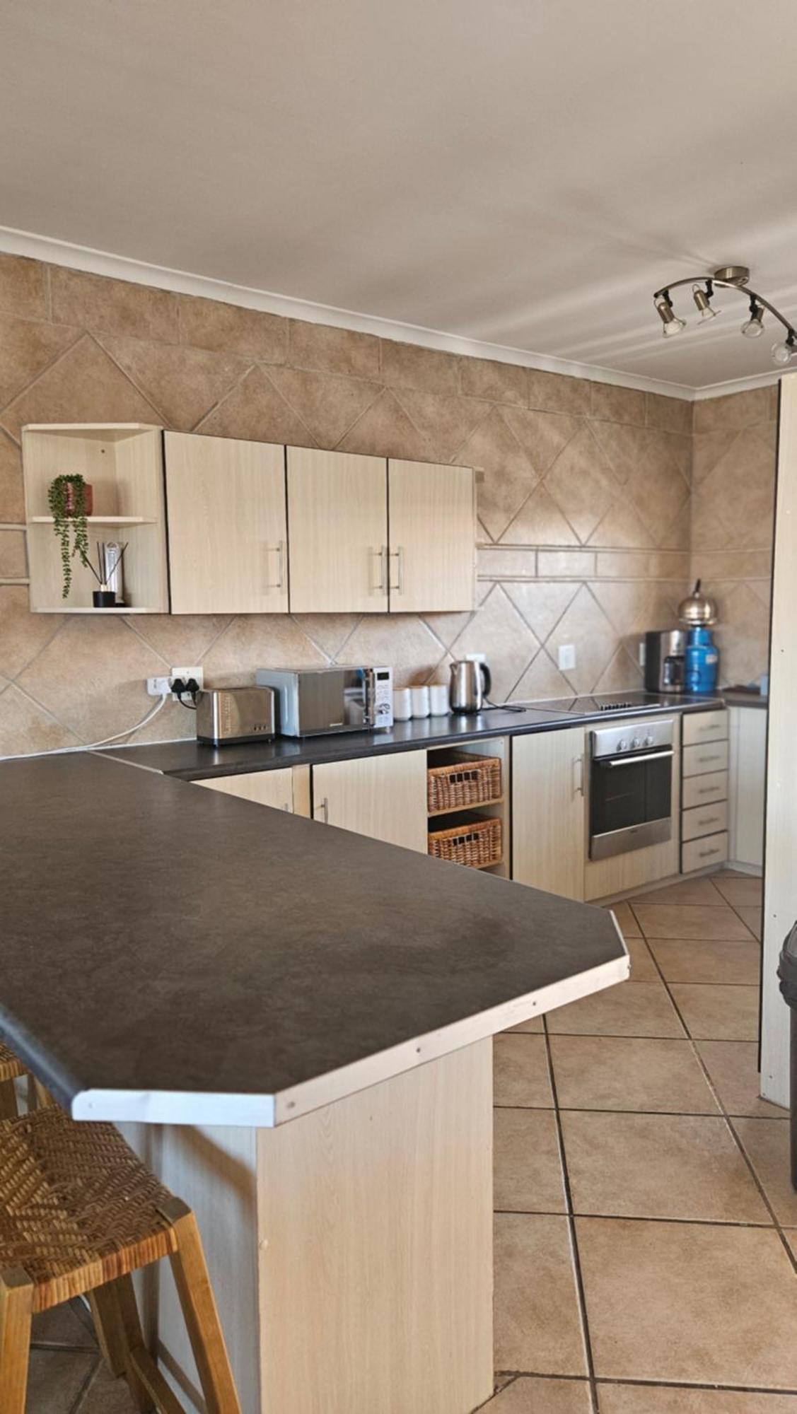 Madriko 36 Cozy Self Catering 2 Bedroom Apartment Langebaan Exterior photo
